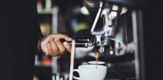Tazzina di caffè e identità: un rituale italiano che potrebbe cambiare