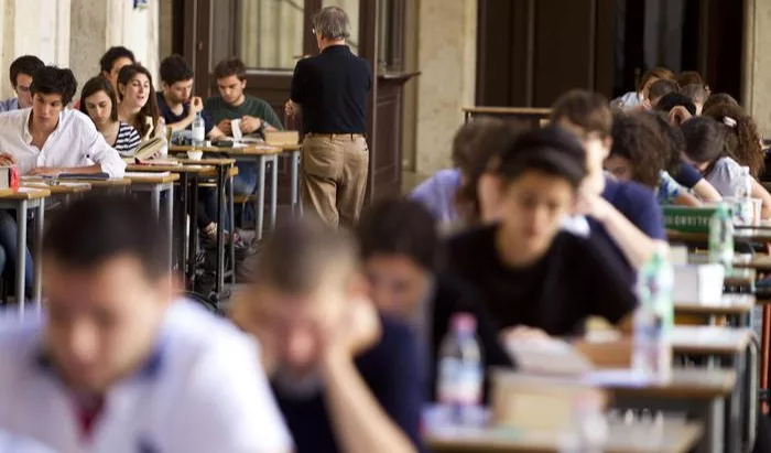 I giovani protagonisti anche nelle tracce della Maturità 2025. Sono loro gli artefici di una società migliore? I giovani protagonisti anche nelle tracce della Maturità 2025. Sono loro gli artefici di una società migliore?